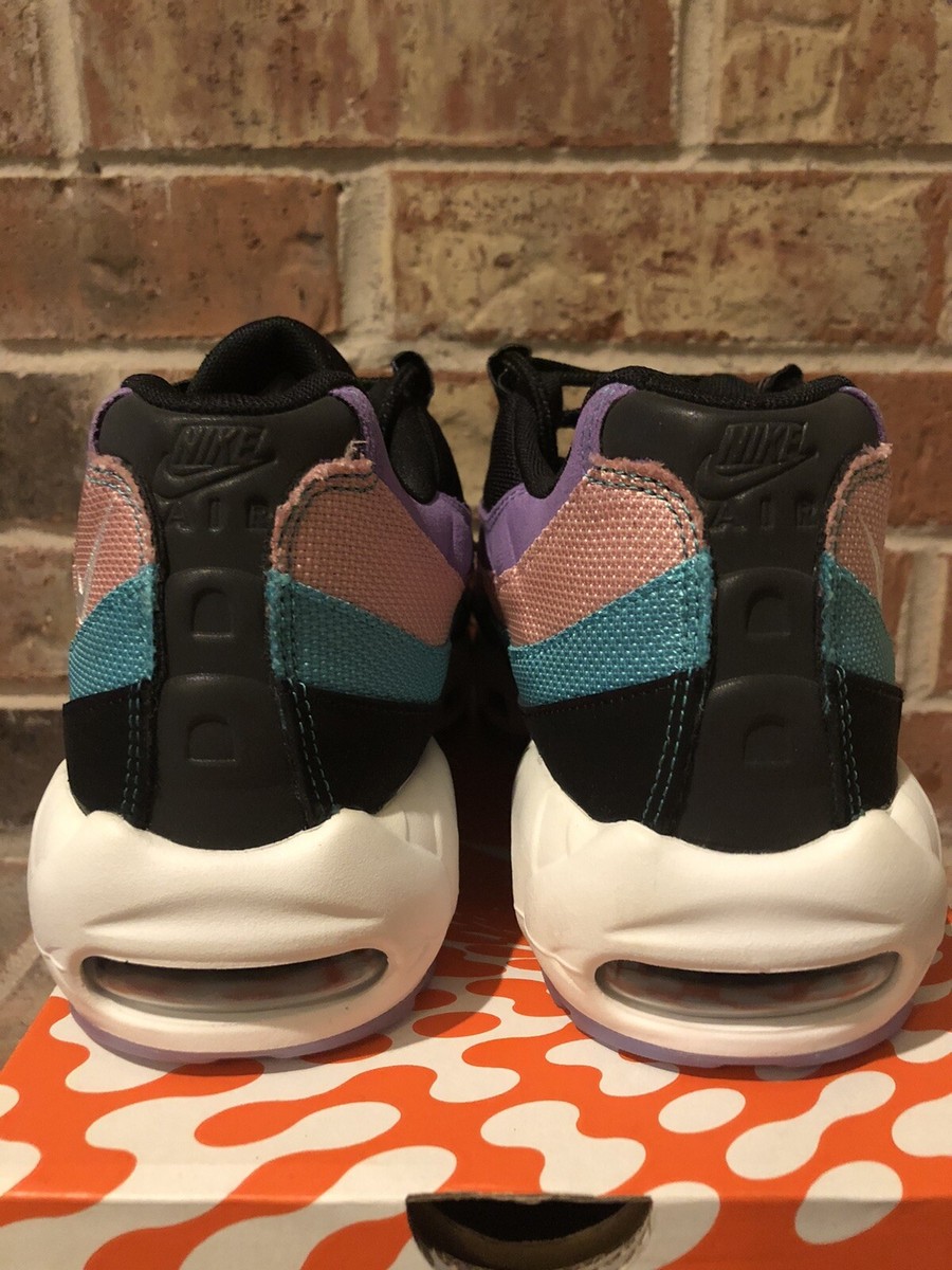 New 9.5 Nike Air Max 95 Have A Nike Day Running BQ9131-001 New 9.5 Nike Air Max 95 Have A Nike Day Running BQ9131-001