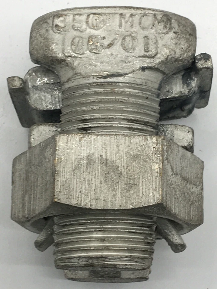 KSU31 BURNDY CROSS FLAT-1.69 X LENGTH 2.88 X W-1.36 TIN-PLATED COPPER ALLOY SERV - Image 2 of 4