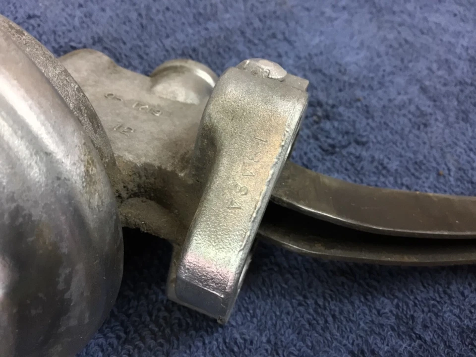 Carter Push Button Fuel Pump Ford Mustang Torino Cougar Galaxie Fairlane 0-1719 — 第 3/4 张图片