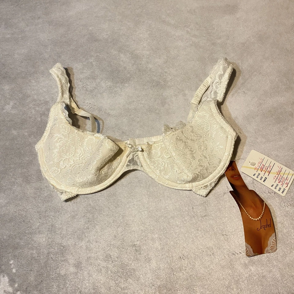 Vintage Jezebel Underwire Half Cup Lacey Pearl Bra Size 34D 0472 Brassiere - Image 3 of 4