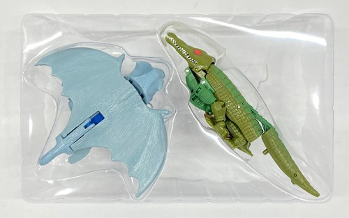 Takara BEAST WARS VS-6 Amazon Showdown Convobat VS Megalligator w/Art Box - Picture 3 of 5