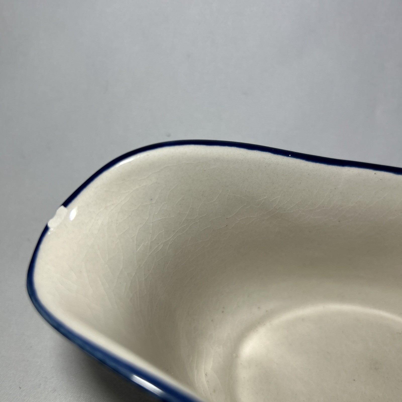 Thomson Pottery Snowman Gravy Boat and Tray 2 Piece Christmas Set