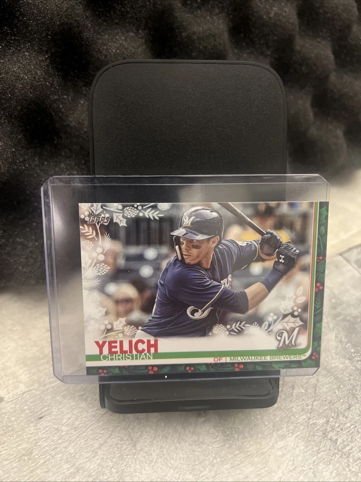 2019 Topps Holiday - SP Variation Christian Yelich #HW72 Candy Cane Bat - Image 2 of 4