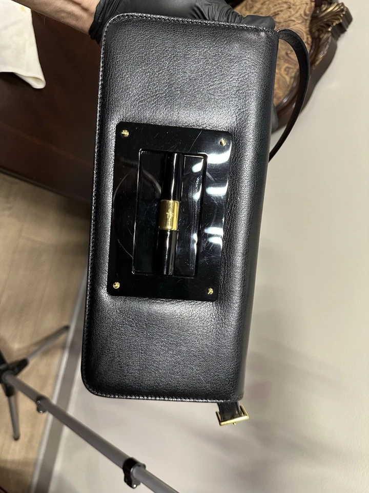 Auténtico bolso de hombro Tom Ford negro Foto 2 de 4