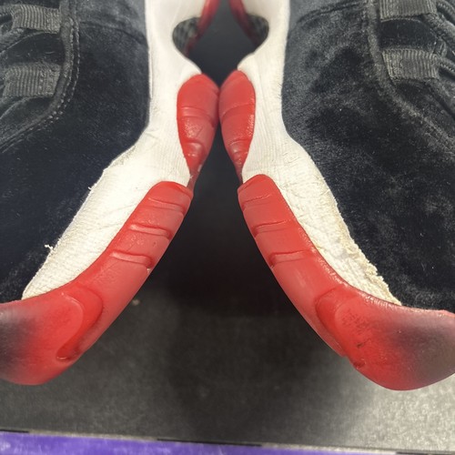 Size 10 - Air Jordan 11 Retro Bred Velvet (Women’s) - Picture 5 of 9