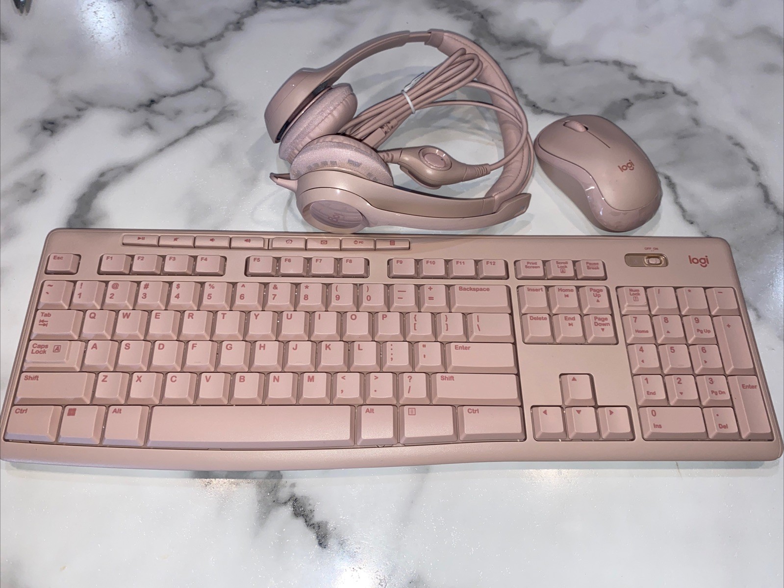 Logitech K270 Wireless Keyboard and Mouse Combo Plus Headset W/Mic- Pink