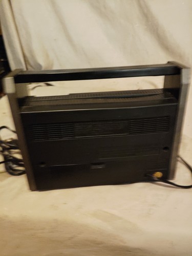 Vintage Sony Transistor Radio TR-6500 Super Sensitive Solid State AM Radio - Picture 7 of 7