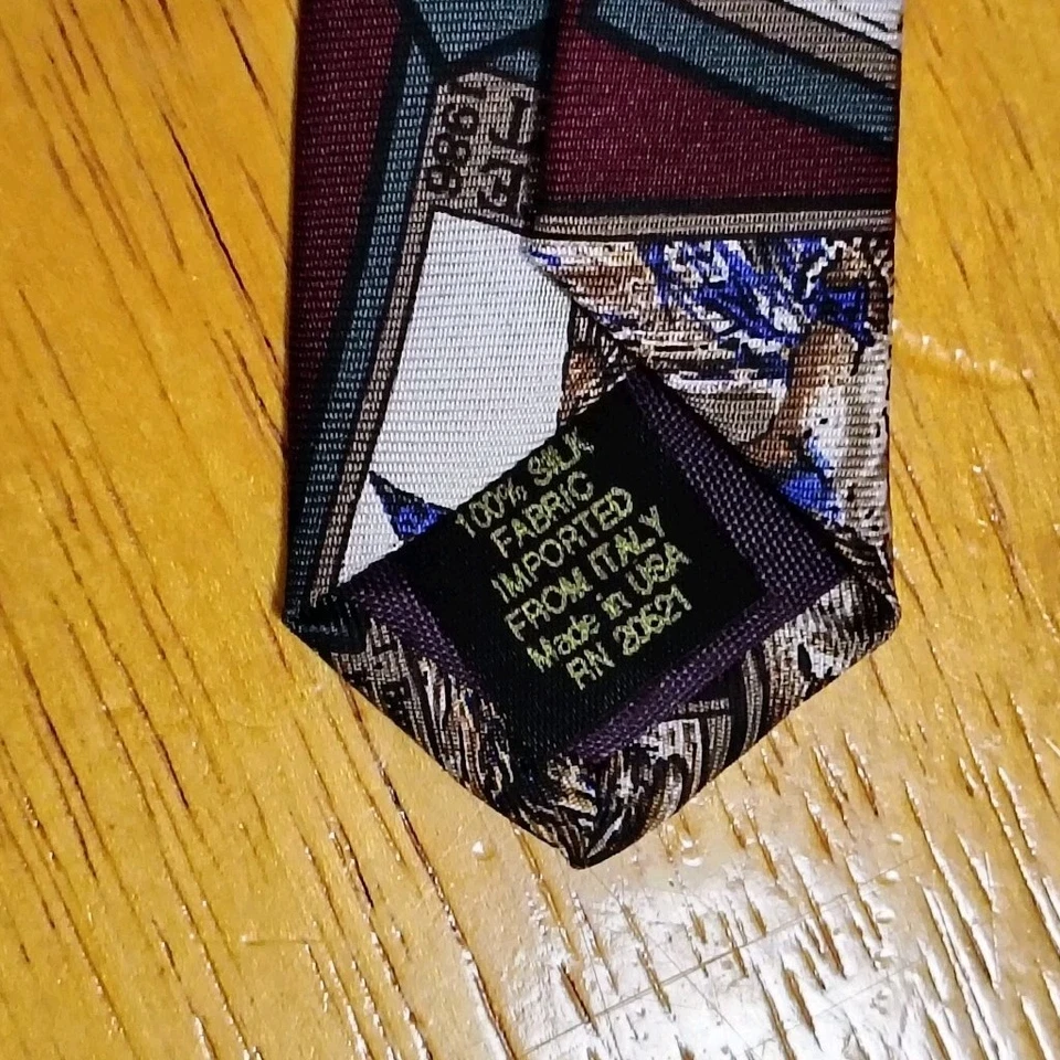 Corbata vintage Van Heusen 417 seda patos mallardos granate verde hecha en EE. UU. Foto 4 de 4