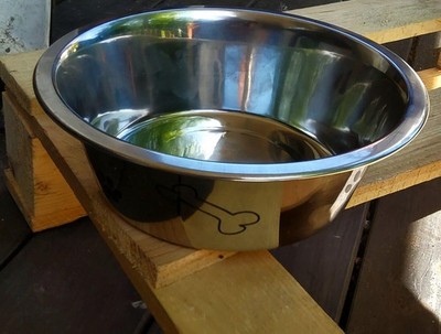 6,99 Euro Pro Stück Futternapf ( Hunde, Katzen )