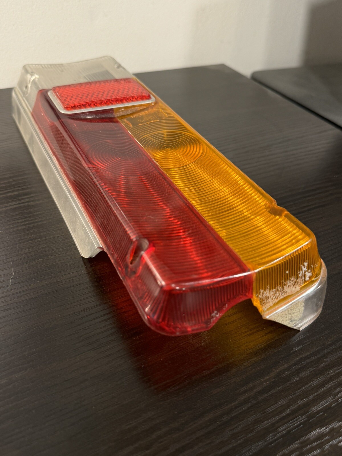 1967-1973 MASERATI GHIBLI TAIL LIGHT LENS AND FENDER LIGHTS
