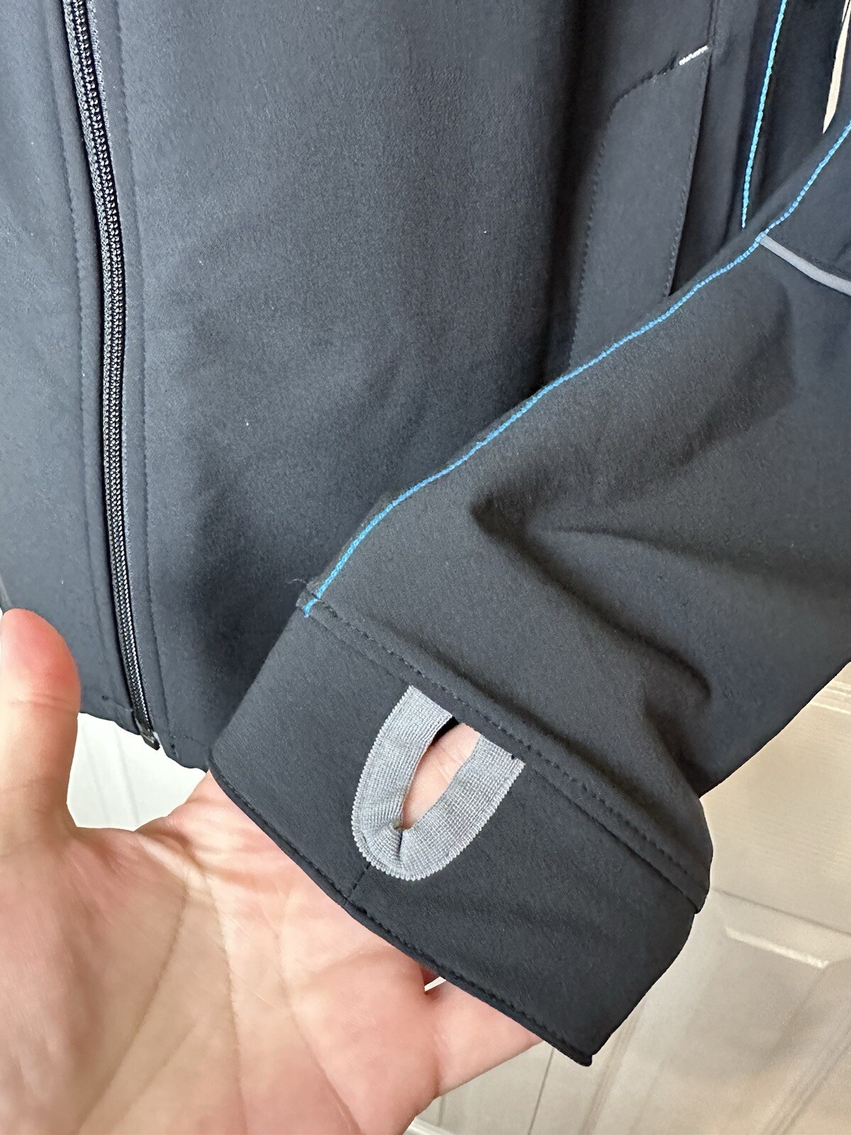 AETHER Soft Shell Jacket Coat Black Zip Pockets T… - image 6