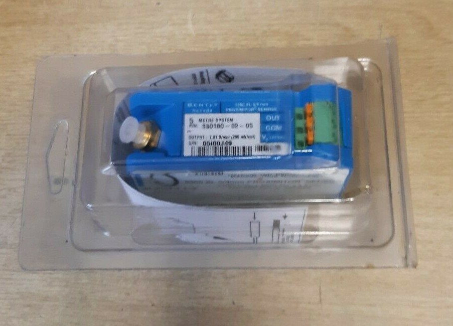 New In Box Bently Nevada 330180-52-05 3300 XL 5/8mm Proximitor