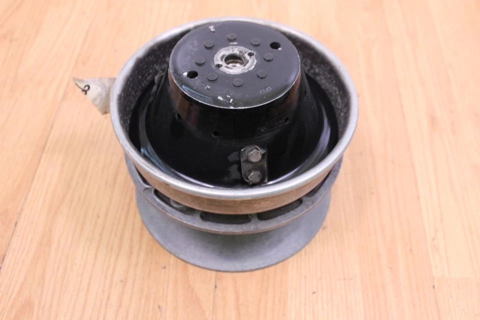 Ski-Doo Formula MX 467 1985 embrague de transmisión primaria Foto 3 de 4