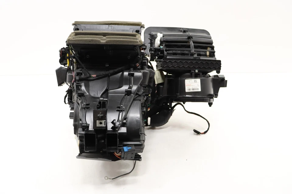 2019 - 2021 JEEP RENEGADE 2.4L HVAC CLIMATE HEATER CORE BLOWER MOTOR HOUSING OEM - Image 4 of 4