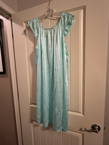 Vtg. Vanity Fair Peignoir 2 Piece Set-Nightie&robe Nylon Aqua Blue Flower Sz Med - Picture 4 of 11