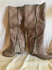 Brand New Not Rated Sassy Classy Boot Size 6