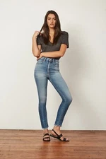 Boyish The Zachary Jean Best Foot Forward Size 26 Cropped Blue Denim Womens