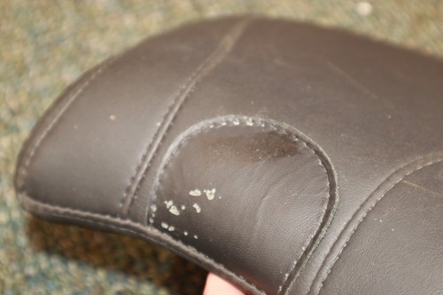 Used Mustang # 79535 Pillion Pad Seat for 2006-2008 FXST/FLSTF Motorcycle Harley - Picture 20 of 23