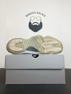 Nike Air Jordan Future Wolf Grey 656503–004 White Gray Preowned