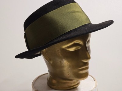 Christl Wagner Hut Bamberg elegant Damenhut 58 cm schwarz mit Olivenband Wolle