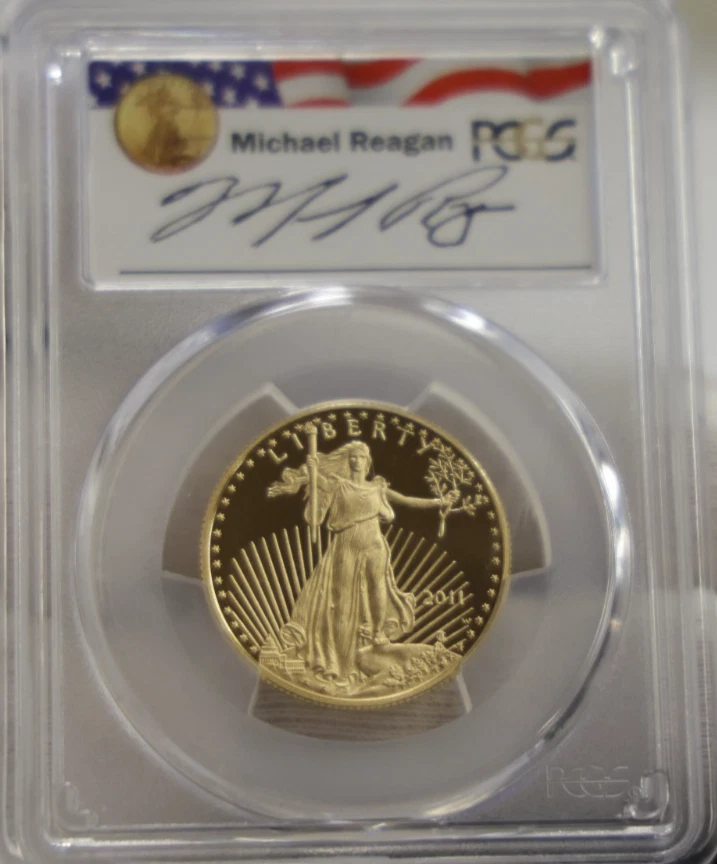 2011 W US Proof Gold Eagle 1/2 oz $25 PCGS PR69DCAM Reagan Series - Imagem 2 de 4