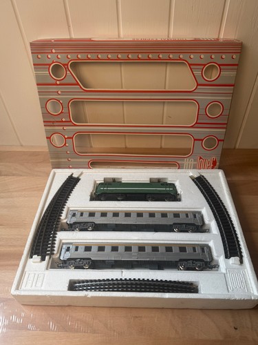 JOUEF 7620 Thermal Express Locomotive Set 2x Carriages & Track HO *For Repair* | Zustand: Used