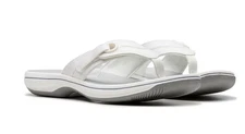 Free Shipping! New! Clarks Cloudsteppers Breeze Reyna Flip-Flop Sandals