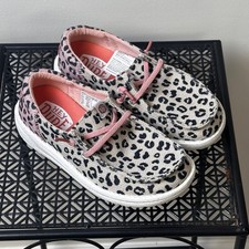 Hey Dude Wendy Youth Funk Leo Leopard Slip On Shoes Kids Size TD12 185MM NWOT