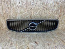 Calandre Volvo V90