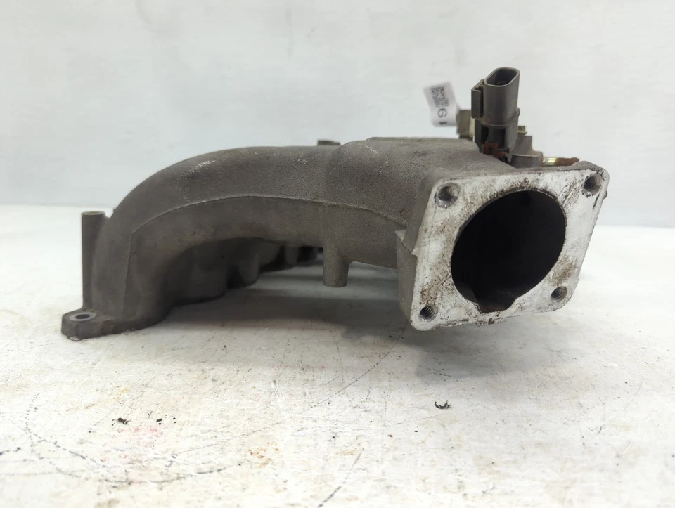 2005-2010 Chrysler 300 Air Intake Manifold B0871 - Image 3 of 4