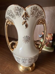 Vintage Abingdon USA Ceramic Off White/Cream and Gold Vase