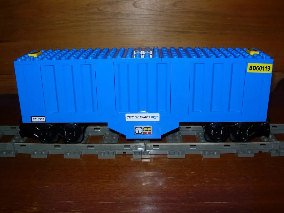 Lego Train Corrugated Box Car Custom City 9V RC Power Functions