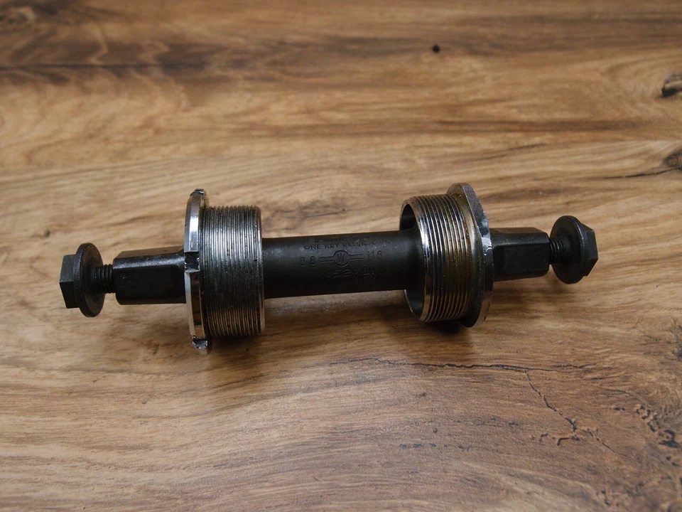 bottom bracket Shimano 600 Arabesque VIA Japa One Key Release 116 mm BSA / 68 mm - Image 2 of 4