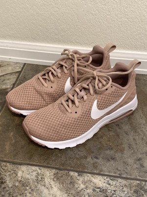 nike air max motion rose gold
