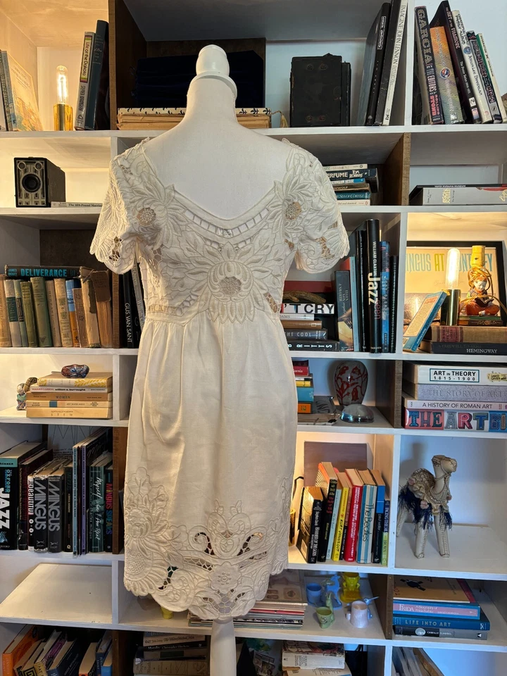 Vestido babydoll vintage anos 90 linho floral Vivienne Tam M - Imagem 4 de 4