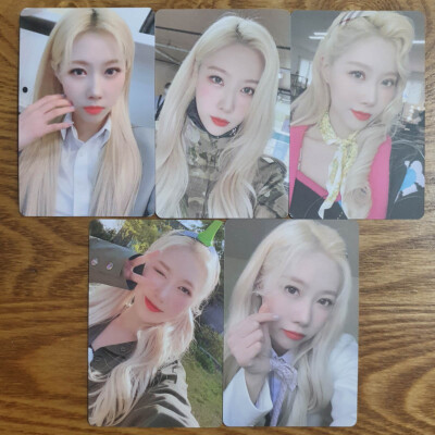 Handong Official Photocard Selfie Photo Card 5pcs Set Dreamcatcher