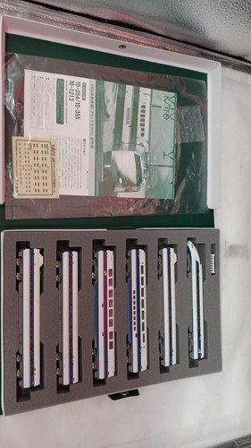 Juego de 6 coches Kato 10-221 serie E3 Akita Shinkansen Komachi - Imagen 2 de 12