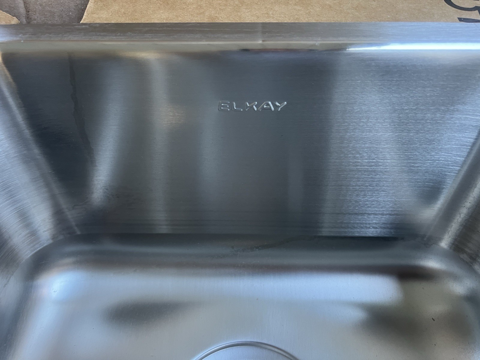 Elkay ELUH3118 Lustertone 30-3/4 Undermount Double Basin Stainless Steel Kitchen