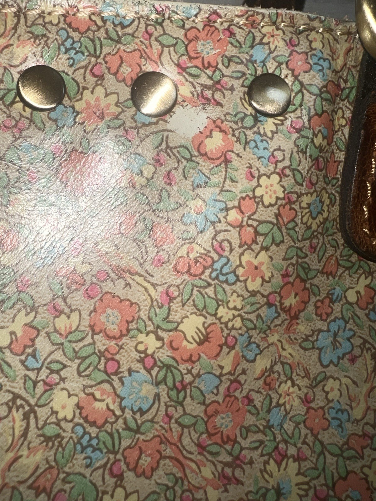 Picture 3 of 9