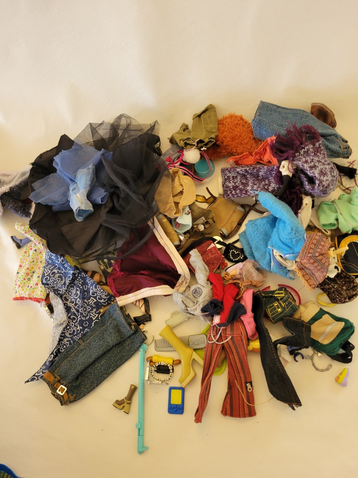 Bratz Doll Clothing & Accessories Lot Dress Shoes Bag Jacket