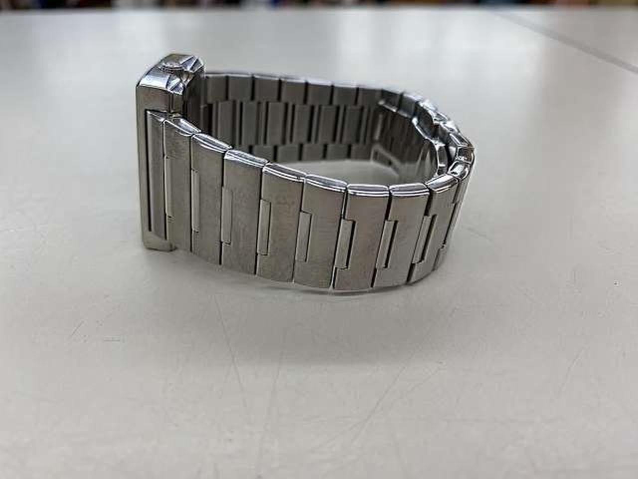 Gucci G Rectangle Women's Quartz Watch 3ATM Stainless Steel Used thumbnail 4