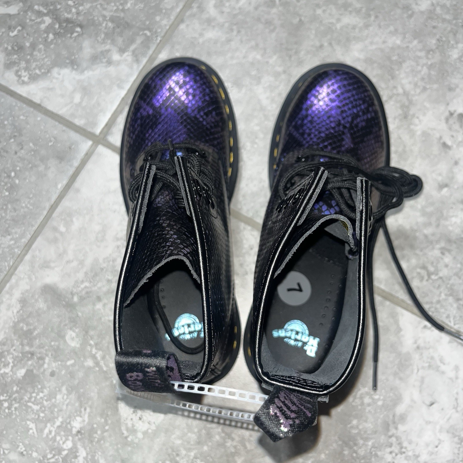 Dr Doc Martens 1460 Snake Emboss Lace Up Leather Boots Punk Goth Womens 7 thumbnail 16