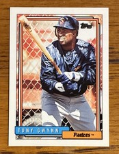 Topps 1992 Tony Gwynn #270 San Diego Padres Hall of Fame Base Set Baseball Card