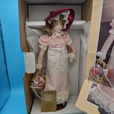 Vintage Franklin Mint Heirloom Doll Porcelain The Ribbon And Lace Seller CIB