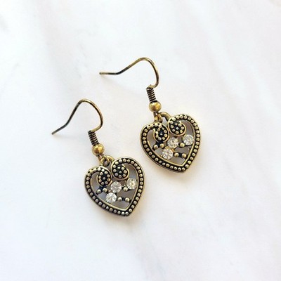 Earrings drop dangle heart black hook pierced pre-owned 2.5cm