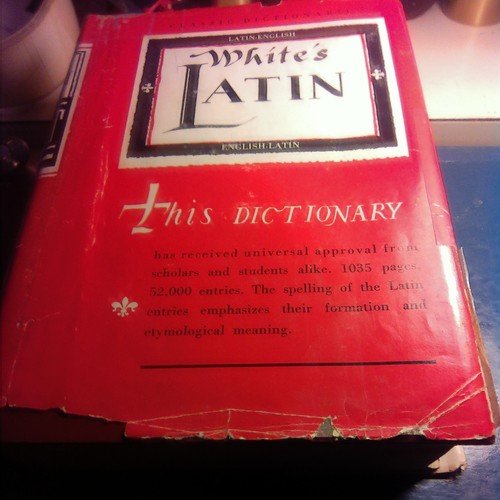 THE WHITE LATIN DICTIONARY: 1,085 Pristine Pages LIKE NEW HB + DJ See My Photos! - Imagen 4 de 16