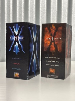 Lots of 2 'The X Files' Box Sets (VHS, 1996) Gillian Anderson