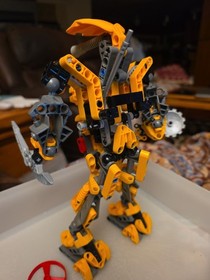 Lego Bionicle  Keetongu   #8755  (Titans)   100% Complete No Instructions 