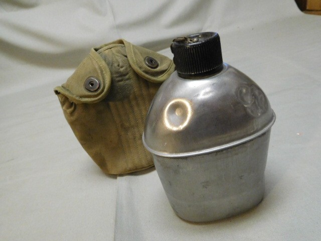 US. キャンティーン US（米軍同様品）1QT プラスティック キャンティーン
