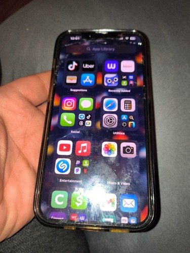 Apple iPhone 13 - 128 GB - Black (Metro) with tick tok - Picture 3 of 4